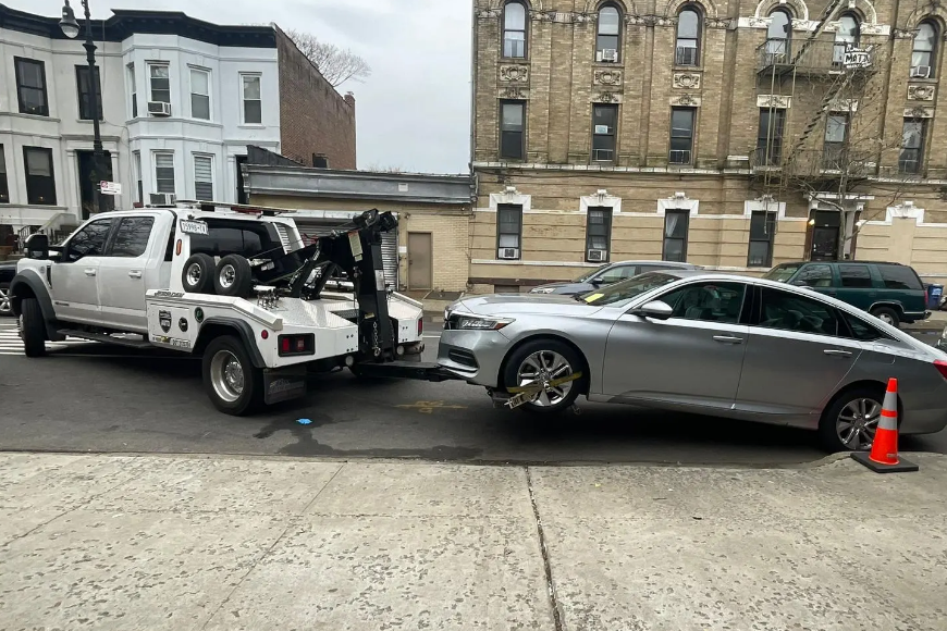 Car Tow in NYC What You Need To Know Before Calling For Help